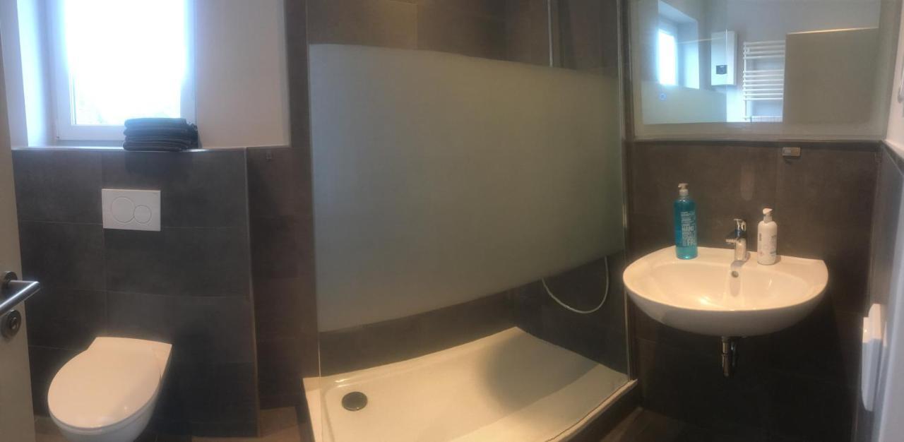 Hostel Dormitorium Kaarst Wohnraum Auf Zeit Exteriér fotografie